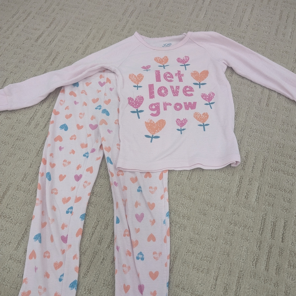 Pink Floral And Heart Toddlers Pajamas